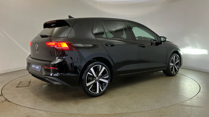 Volkswagen Golf 1.5 TSI 150 Match 5dr Petrol Hatchback - Image 36